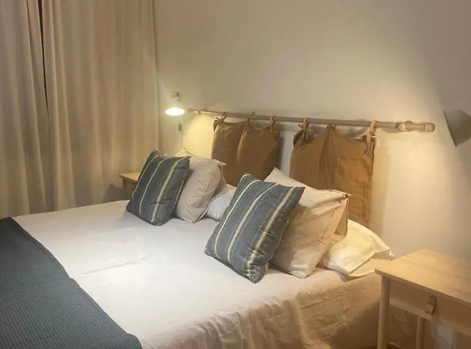 Al Mar Εστεπόνα